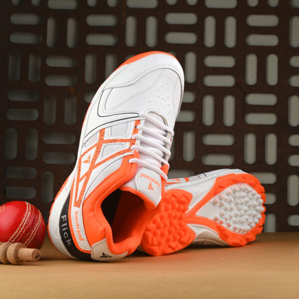 Men's Professional Cricket Shoes - Image 3